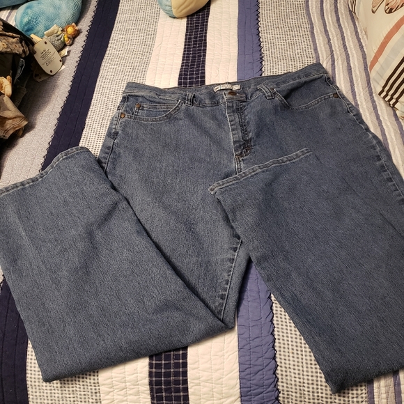JUST REDUCED Lee jeans size 14 SHORT - Picture 1 of 9